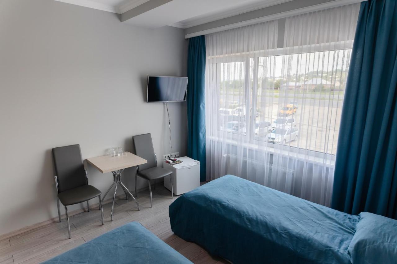 Af Trans Hotel Marshyntsi Exterior photo